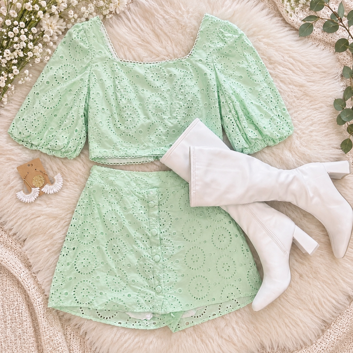 2PC Eyelet Embroidery Set