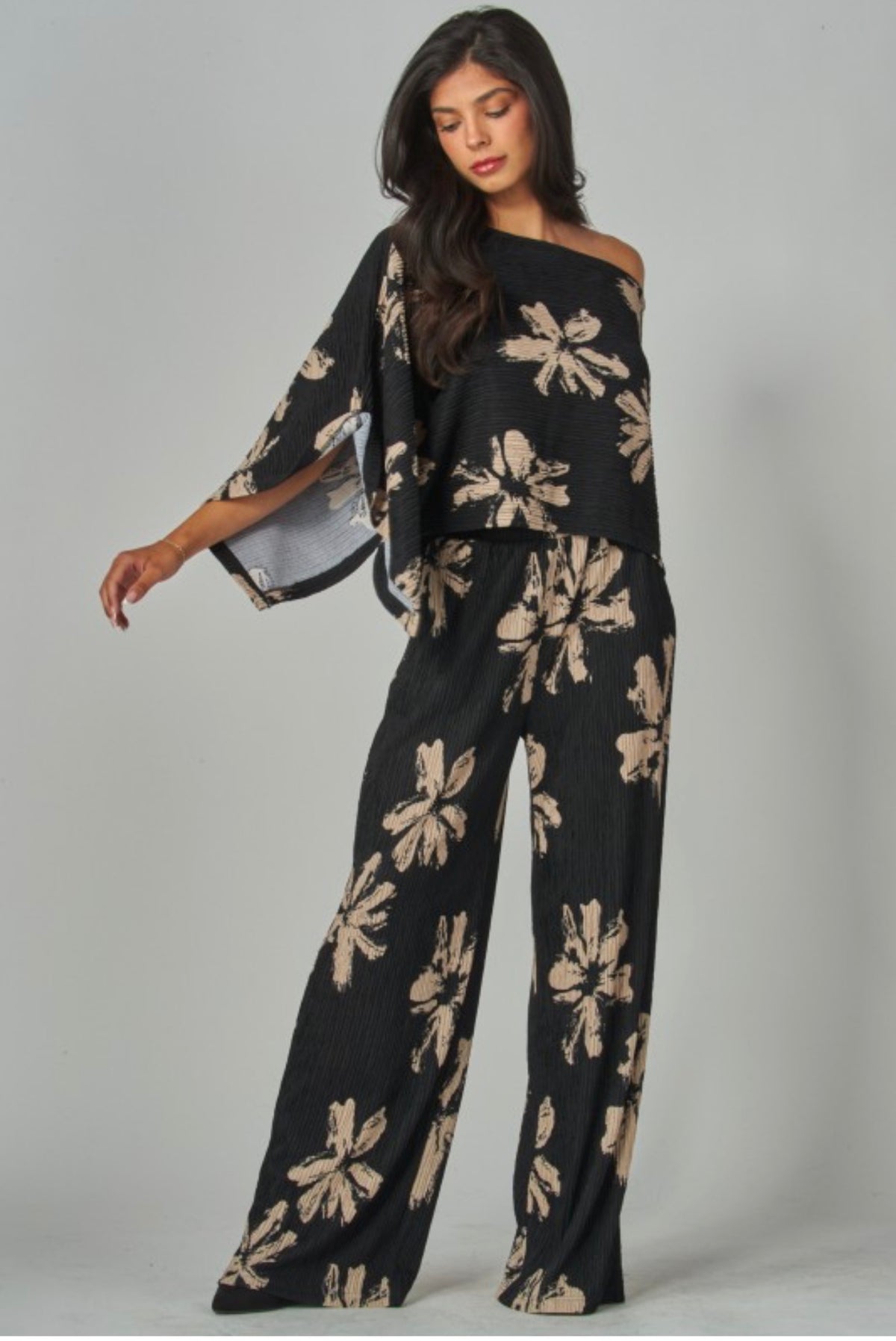 Midnight Bloom Plissé Two-Piece Pant Set