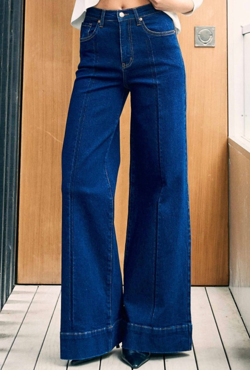 Wide Leg Pintuck Jeans Dark